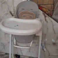 صندلی غذا خوری