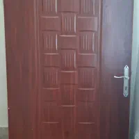 درب ورودی چوبی