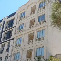 آپارتمان سه خوابه دوکله مشرف به پارک و فضای سبز