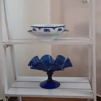 استند جهت دکوری و گل و ظروف و اشیا قیمتی