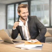 نیروی کار دفتری
