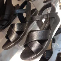 تک فروشی به قیمت عمده