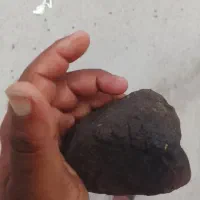 شهاب سنگ الماسی بفروش میرسد