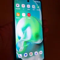 وکال v2 حافظه ۱۲۸ رام ۴