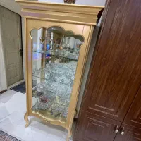 بوفه طلایی ۱۸۰