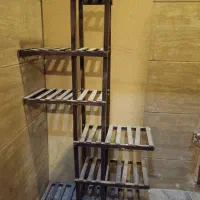 قفسه و شلف نو،  استند گلدان