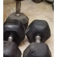 دمبل چدنی در حد نو