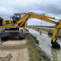 فروش بیل مکانیکی چرخ لاستیکی لیبهر ۹۰۲