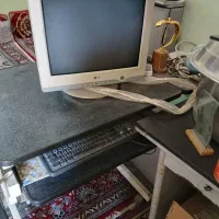 فروش میز کامپیوتر ومانیتور وکیس