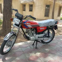 موتورهندا125پلاک ملی مدل88استارتی بیمه1سال