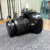Canon 1100 Canon 18 55در حد آکبند