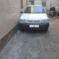 پراید سفید