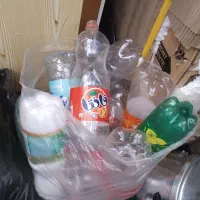 جانوشابه و شیشه مرباتمیز