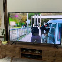 تلوزیون TCL پنجاه اینچ