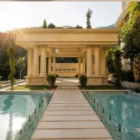 111متر *سه خواب*فول امکانات *هاشمی*
