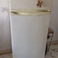 یخچال سالم درحال کار