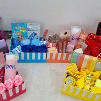 باکس هدیه آرایشی زیر یک تومن