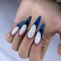اف ویژه آموزش وکاشت ناخن و طراحی سیدی