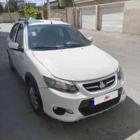 کوییک سفید بی رنگ