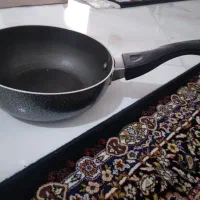 دوعدد.|ظروف پخت‌وپز|هشتگرد, شهرک ولیعصر (مصلی)|دیوار