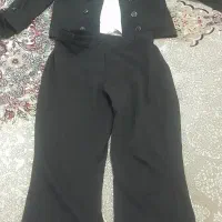 کت وشلوارزنانه