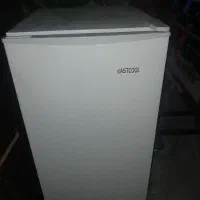 یخچال  ایستکول