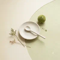 طراحی گرافیک حرفه‌ای موکاپ تبلیغاتی