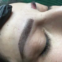 اجرای آرایش دائم و ریموو باپنجاه درصد تخفیف روزانه در شیراز، محراب، خ ۵۳
