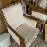مبلمان ۷ نفر دانشور سلطنتی