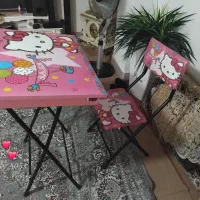میز تحریر دخترانه درحد نو تخفیف میدم و سررسید نونو