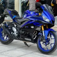 Yamaha r25