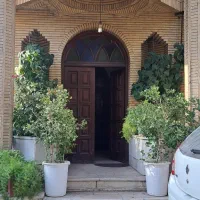 200-متر-آپارتمان-5-خوابه-تک-واحدی-معماری-اصیل