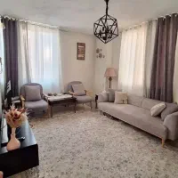 اپارتمان41متری-پذیرایی-نورگیر