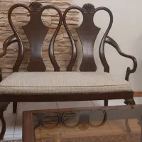 مبلمان هفت نفره به همراه میز  10نفره ومیز پذیرایی