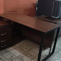 میز مدیریتی پایه فلزی
