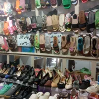 حراج کفش به علت جمع اوری