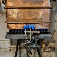 تعمیر و نصب آبگرمکن، پکیج و رادیاتور با ضمانت