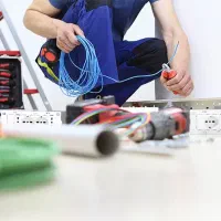 نیروی کابل کشی و سیم کشی فیبر نوری