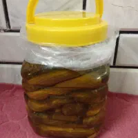 خیارشور سرکه‌ای فلفلی خانگی