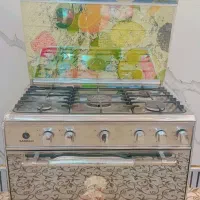 یک عدد گاز 5شعله ای مدل ساکا گاز تمام استیل