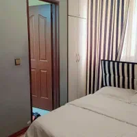 یه خواب اندرزگو ملافه هتلی شیک و‌تمیز