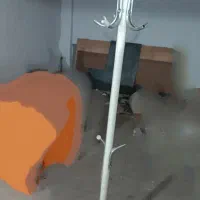 چوب لباسی ایستاده