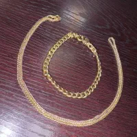 گردنبند و دستبند طلا در حد نو