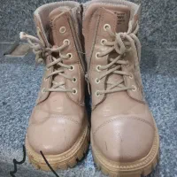 پوتین کاملا سالم وخیلی کم استفاده شده