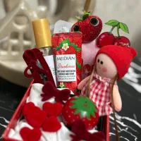پک هدیه دخترانه فانتزی خاص و دوست‌داشتنی