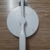 قالب همبرگر زن دستی