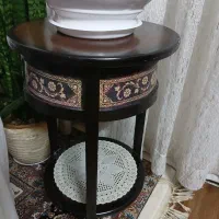 میز تلفن کارکرده ۲۰۰ تومان