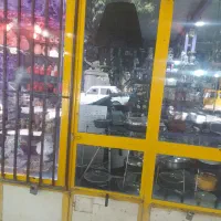 سه عدد درب مغازه