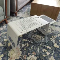 میز لپ تاپ نشسته رومیزی جاکوب فلزی سفید