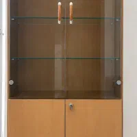 کمد کتابخانه MDF درب شیشه‌ای ۱۸۸ سانت